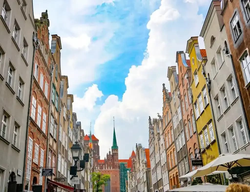 Guided Walk
Through Old Towns